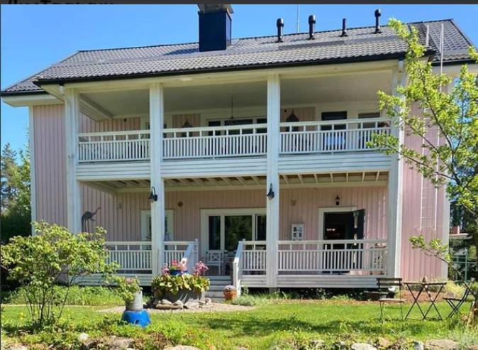 Wanha Neuvola Guesthouse Pieksamaki Exteriér fotografie